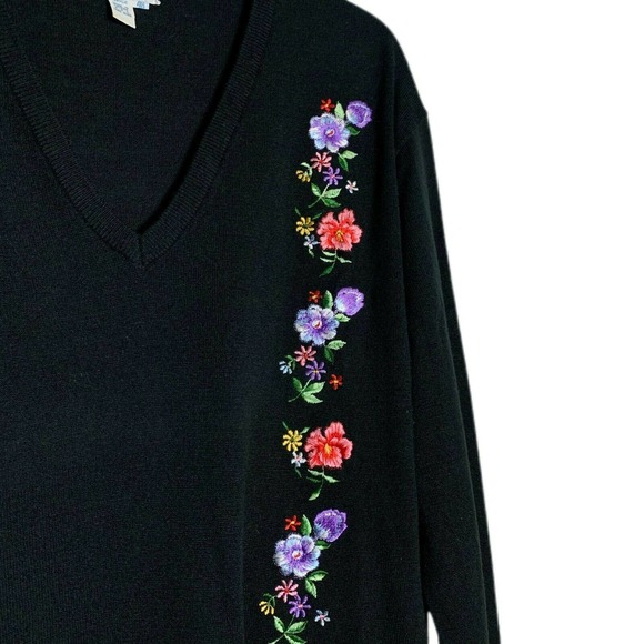 Vintage Adee of California Women's Size XL Floral Embroidered Sweater Rose Daisy - Picture 2 of 5